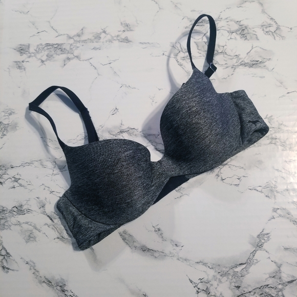 PINK Victoria's Secret Other - 💘 PINK Grey Light Lift Bra